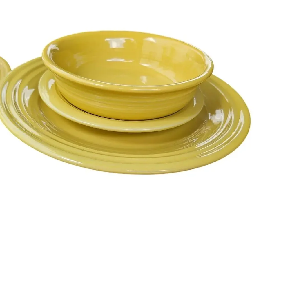 1930s wet foot genuine no stamp 6pc Fiesta Stoneware Yellow Plates/Bowls